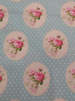 'Vintage Collection' Flowers in an Oval, Pure Cotton