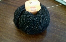 Adriafil Riflessi Wool 50g Ball, Aran weight Black/Silver