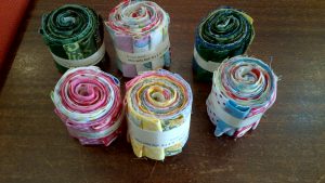 Mini Fabric Jelly Rolls - Assorted Colours 2 Mini Fabric Jelly Rolls - Assorted Colours