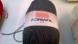 Classic Double Knit Wool Large 200g Adriafil Top Ball Dark Grey 1 Classic Double Knit Wool Large 200g Adriafil Top Ball Dark Grey